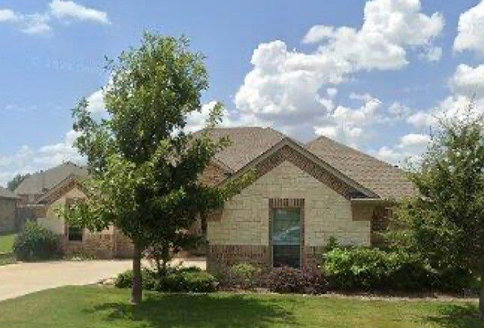 1st image of 6525 Deer Horn Dr