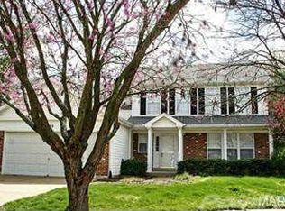 3020 Stony Ridge Ct, Saint Louis, MO 63129