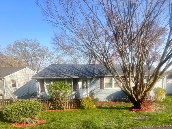 8 Tetlow Street, West Haven, CT 06516