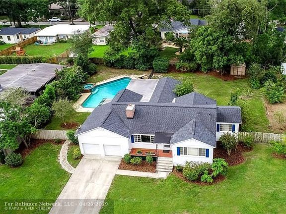 4th image of 1414 Woodland St
