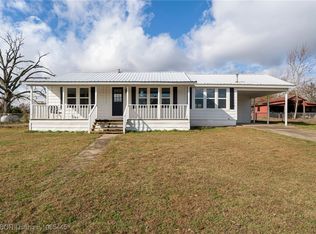 104660 S 4760th Rd, Muldrow, OK 74948