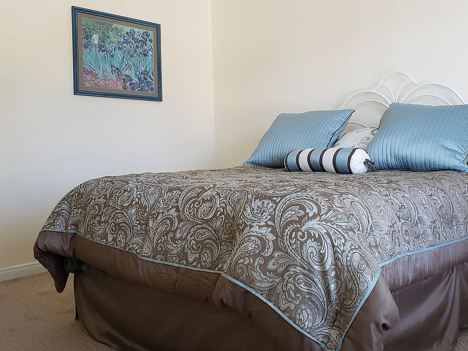 2114 Crystal Cove Way