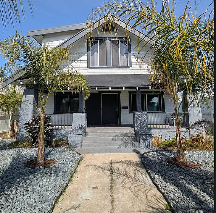 1101 W Vernon Ave #12