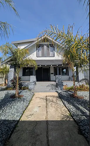 1101 W Vernon Ave Photo 1