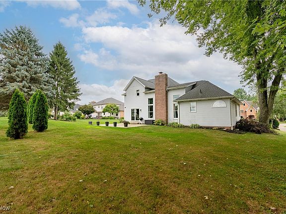 4th image of 6943 Mapleridge Cir NW