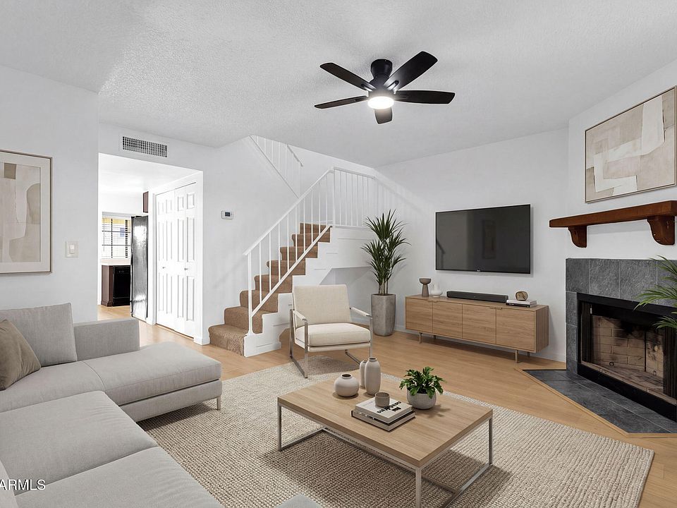 1st image of 921 W UNIVERSITY Drive #1030