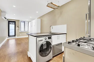 Rented by Cooper & Cooper Real Estate