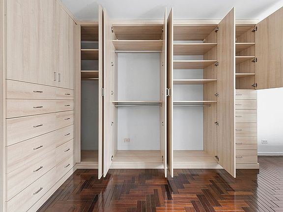 5th image of 2373 Broadway APT 1009