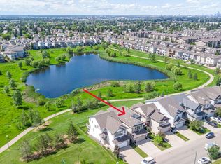 1708 32nd St NW, Edmonton, AB T6T 0P5