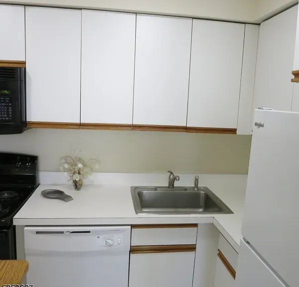 519 Trinity Pl #1BS — Photo 11