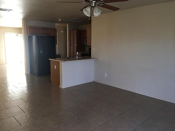 Family Room to Kitchen