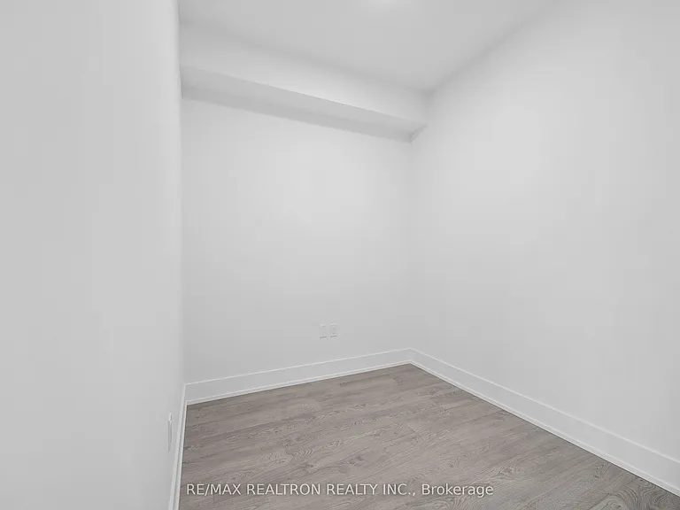 858 Dupont St #409 — Photo 8