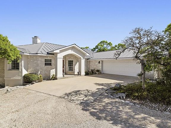 2nd image of 426 Treasure Hills Rd