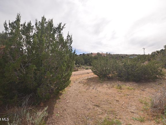 3rd image of Vic Avenue Longview #24