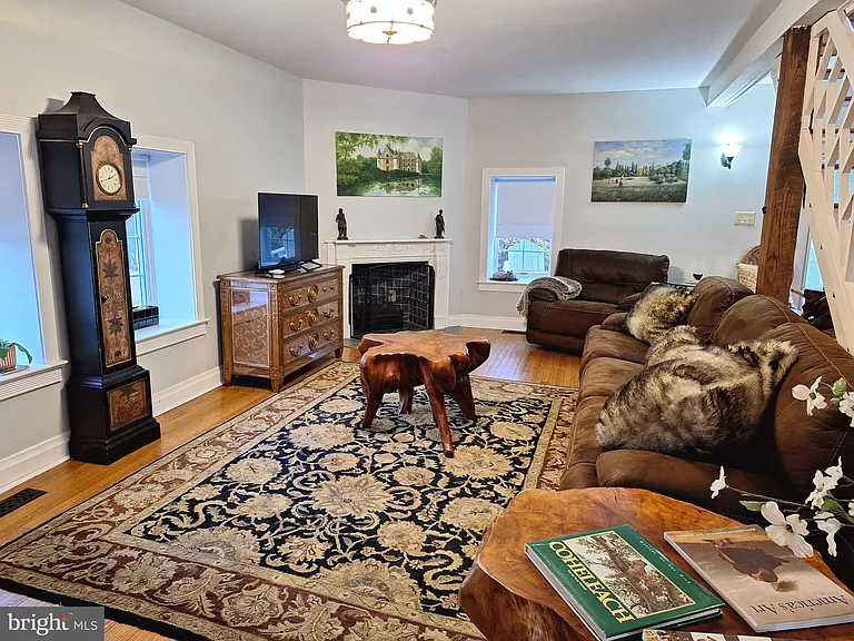 2254 Winchester Rd — Photo 6