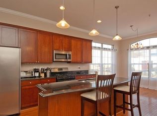 3901 Fleet St, Baltimore, MD