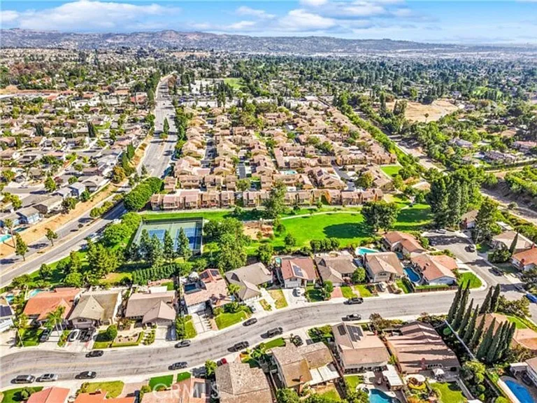 4839 Merida Plz — Photo 54