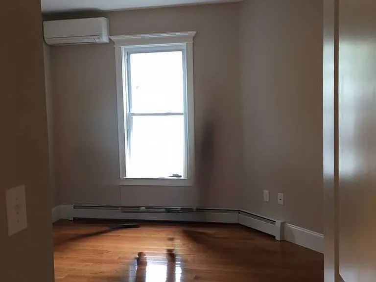 71 Brown St #2 — Photo 9