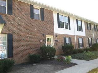 2040 Sunset Dr #J-44, Hamilton, OH 45013