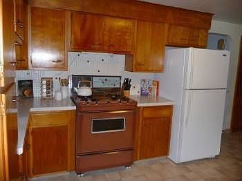 4th image of 181 Diane Dr