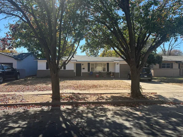 2705 39th St, Lubbock, TX 79413