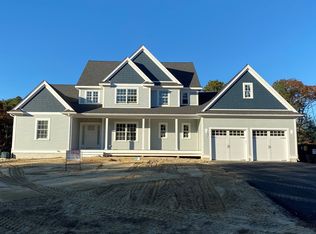 120 Winslow Rd, Falmouth, MA 02556