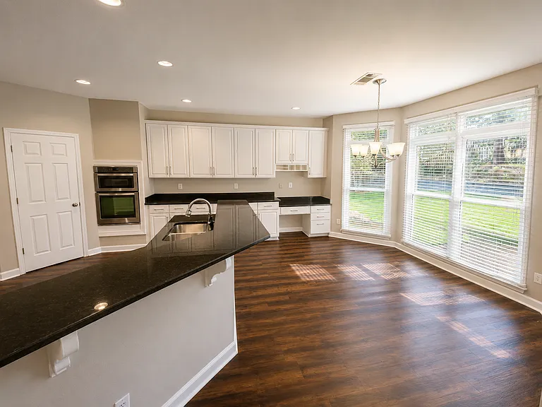 2951 Nestle Creek Dr — Photo 11