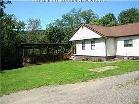 2nd image of 130 Lincoln Dr