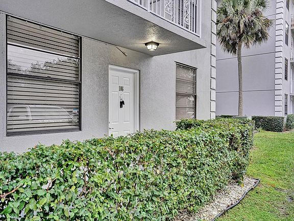 5th image of 1518 Whitehall Drive #106