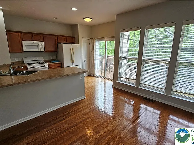 5262 Chandler Way S — Photo 8