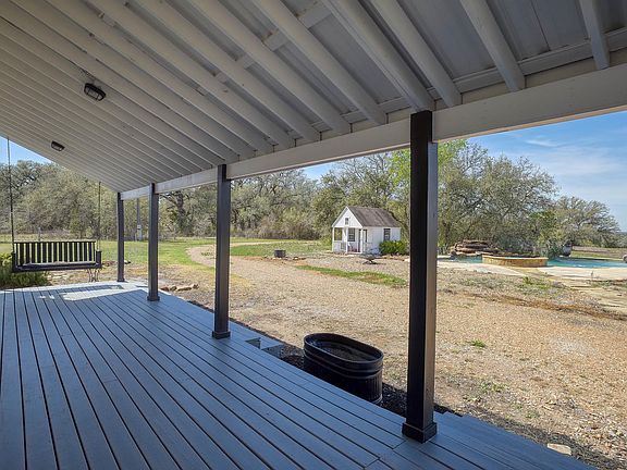 4th image of 4165 Pin Oak Rd