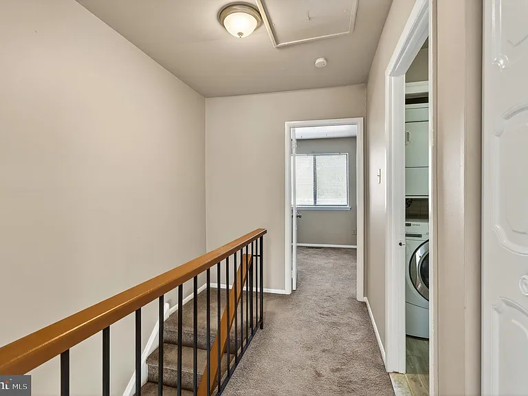 803 Valley Dr — Photo 21