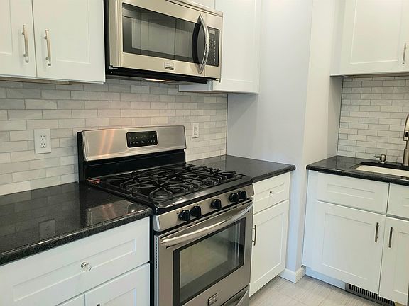 5th image of 357 Boylston St APT 7