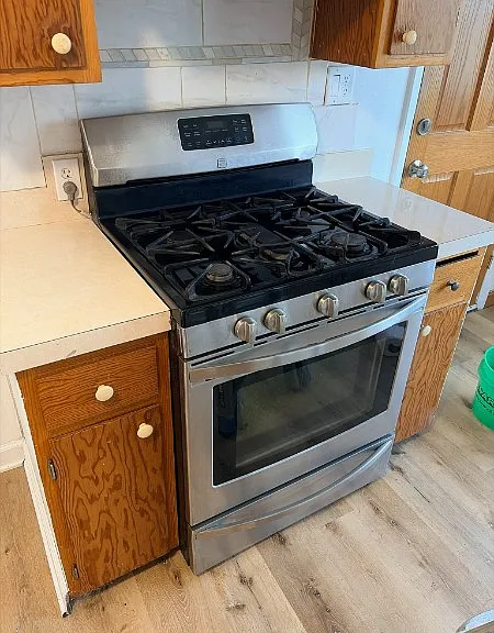 1821 E Ridgeway Ave — Photo 4