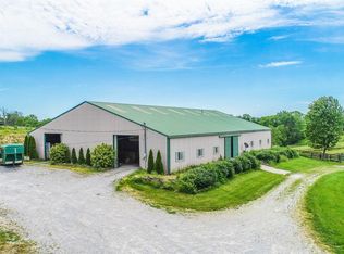 735 College Rd, Paris, KY 40361