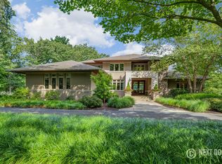 7435 Ventura Dr SE, Grand Rapids, MI 49546