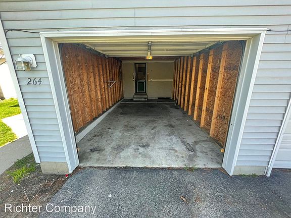 2nd image of 264 Church Street Ct NE