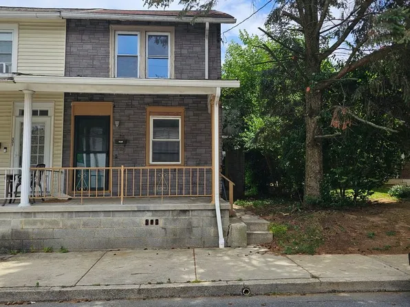 329 Duke St, Ephrata, PA 17522