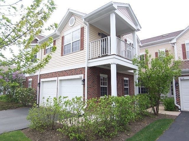 2nd image of 868 Lansing Ct