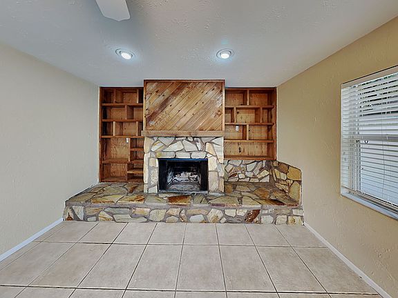 3rd image of 5522 Homewood Pl