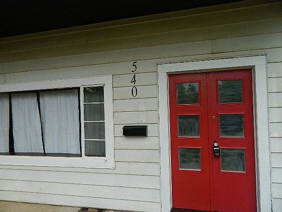 2nd image of 540 N Frisco Ave