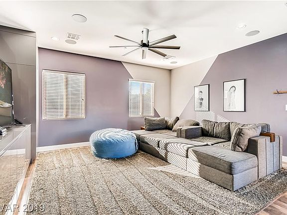 5th image of 9893 W La Mancha Ave