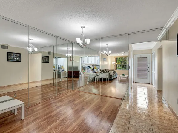 7480 NW 17th Street #206, Plantation, FL 33313