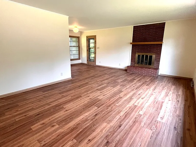8120 Hamilton Dr — Photo 16