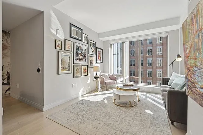 135 Seaport Blvd #1610 — Photo 10