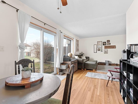 4th image of 3945 18th Ave NW