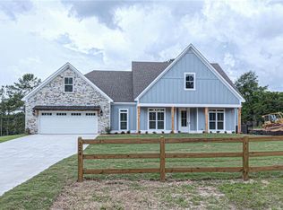 224 Lee Road 644, Smiths Station, AL 36877