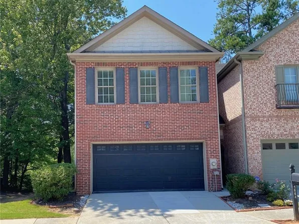 1664 Oakbrook Lake Dr, Norcross, GA 30093