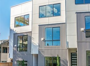 7433 Latona Ave N, Seattle, WA 98155