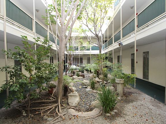 3rd image of 1015 N Michillinda Ave APT 311